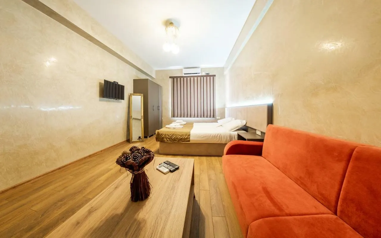 Sofia Crown Life Apartment